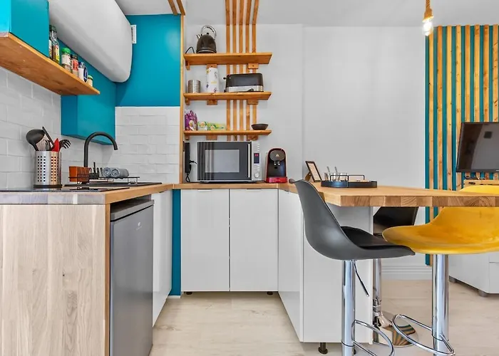 Apartamento Azur ,5 Min -5 Min Arena - Clim - Parking Gratuit Privee - 4 Personnes